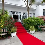 Hotel Majestic Tramore