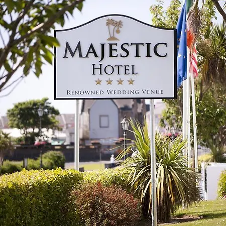 Majestic 4*