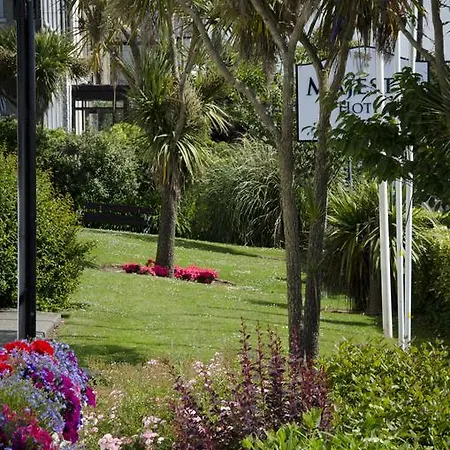 Majestic Hotel 4*